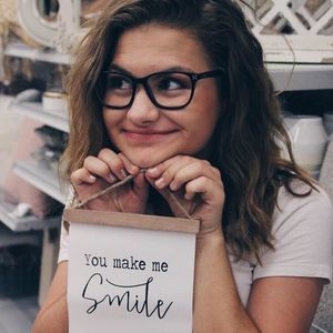 Meet your Posher, Julia